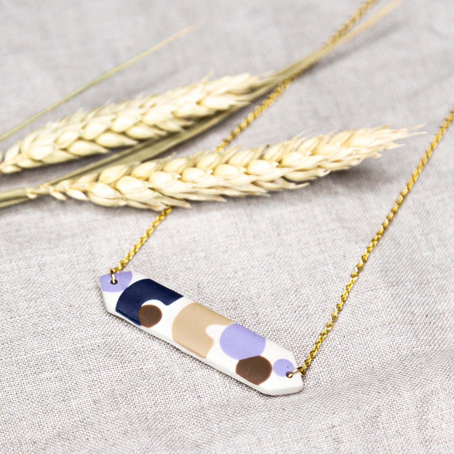 Collares