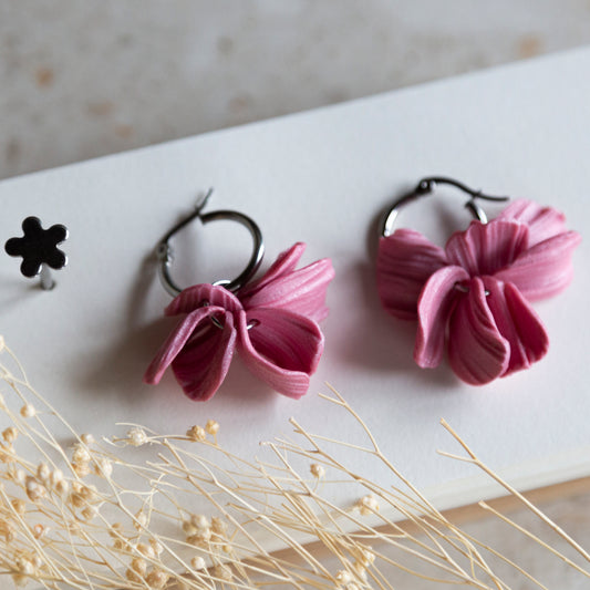 Pendientes aros acero 2cm pétalos rosas